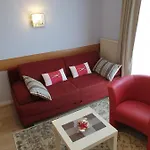 Apartman 13 Im Haus Huehnergott - Mit Balkon In Toplage