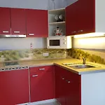 Apartman 13 Im Haus Huehnergott - Mit Balkon In Toplage