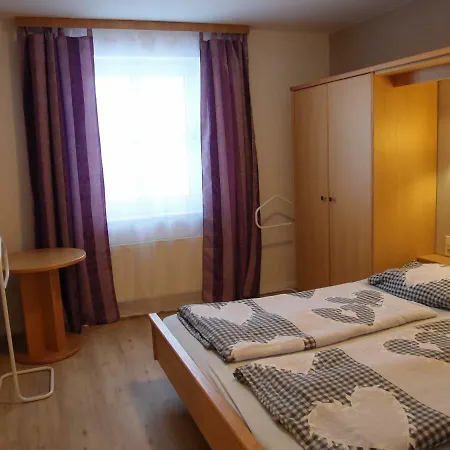 13 Im Haus Huehnergott - Mit Balkon In Toplage