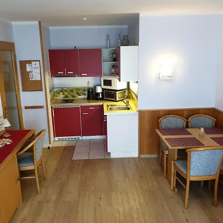 13 Im Haus Huehnergott - Mit Balkon In Toplage