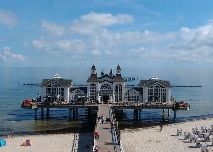 13 Haus Huehnergott דירה *