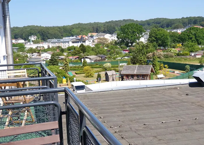 13 Haus Huehnergott * Sellin (Rugen)